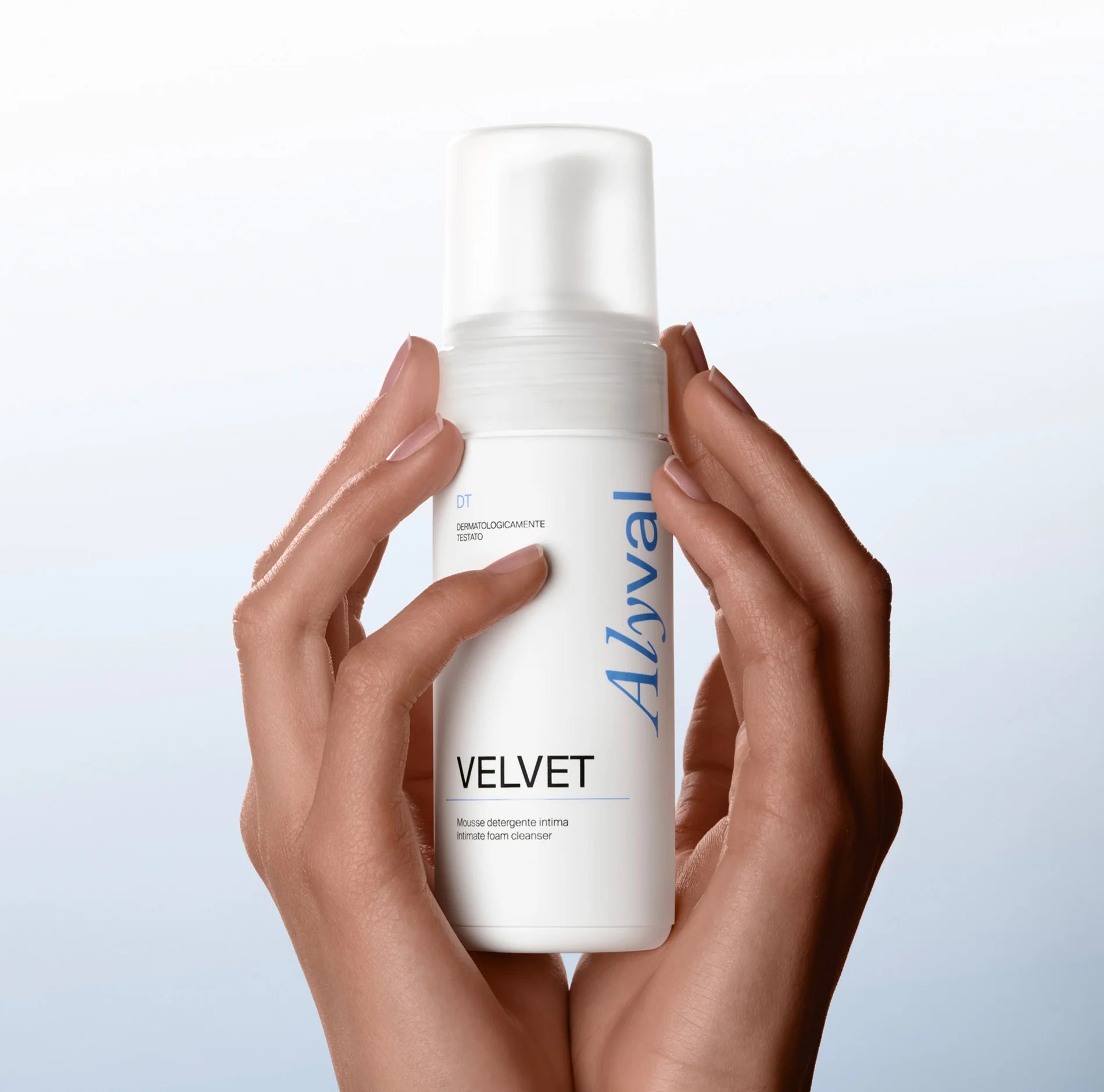 Alyval Velvet Intimate Foam Cleanser 150ml