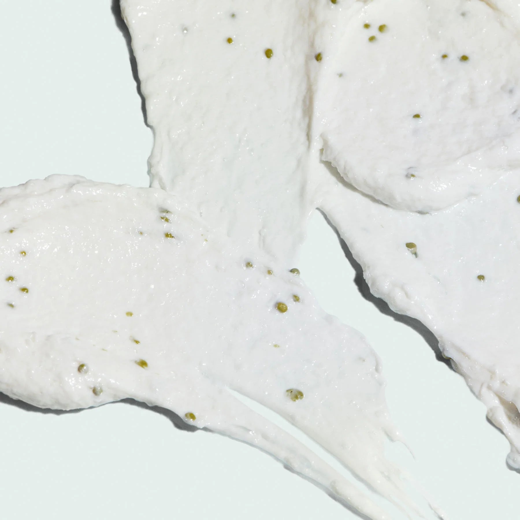 Iluma Intense Brightening Exfoliating Cleanser 113g