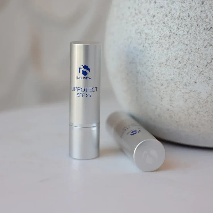 iS CLINICAL Lip Protect SPF 35