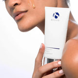 iS CLINICAL Warming Honey Cleanser 120g