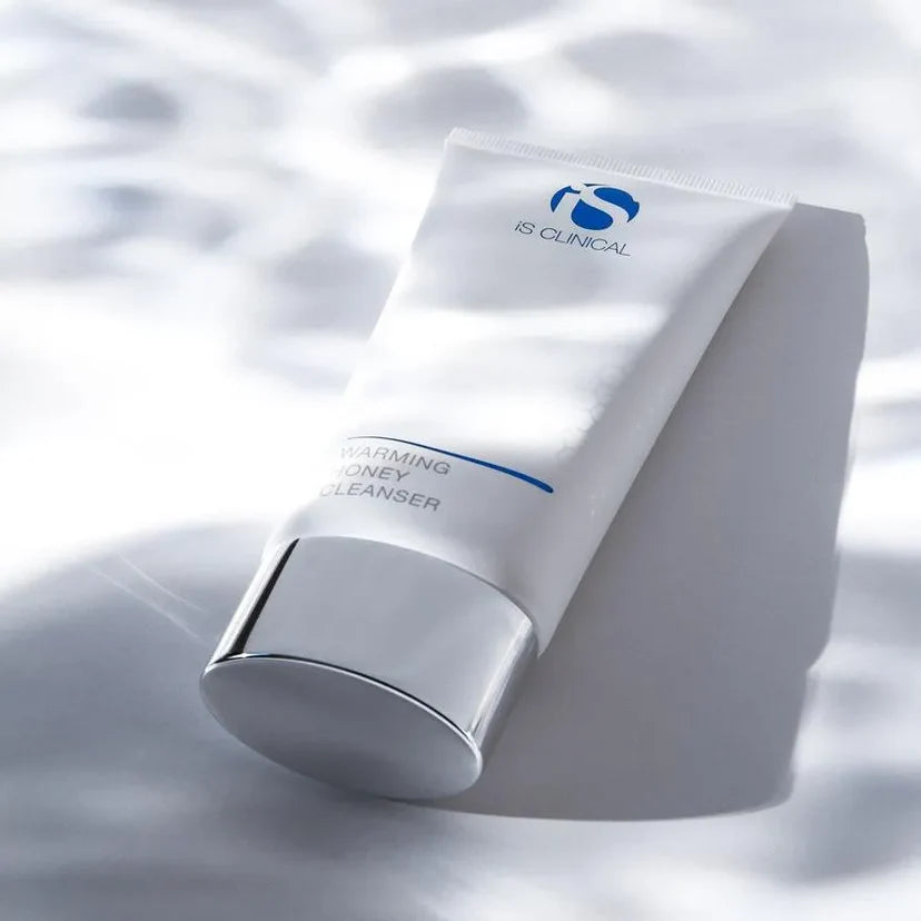 iS CLINICAL Warming Honey Cleanser 120g